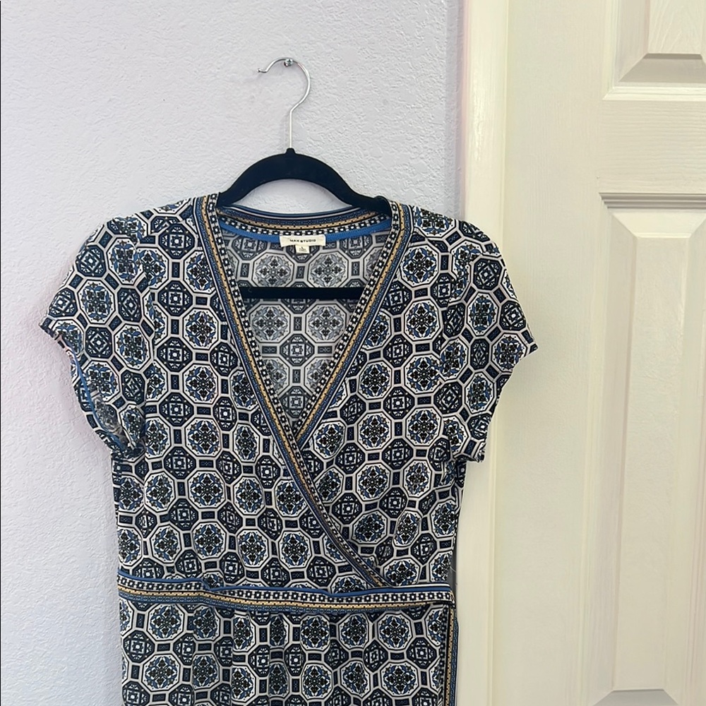 Max Studio Geometric Patterned Wrap Dress - image 1